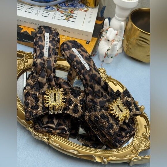 🆕 GIANNI BINI 🧿NWOB PeekaTwo Leopard Print Crystal Keyhole Ornament Sandal Sz7 - Picture 8 of 16